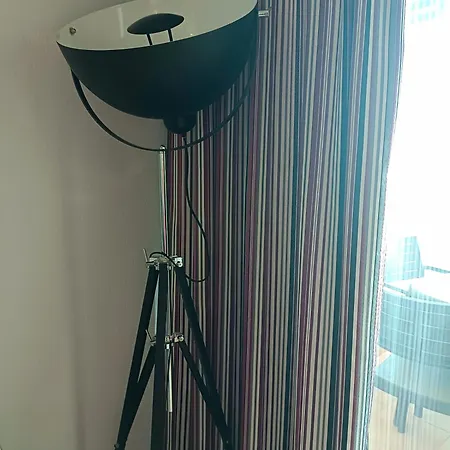 Apartamento Estudio Con Vistas En Primera Linea De Playa Benalmádena