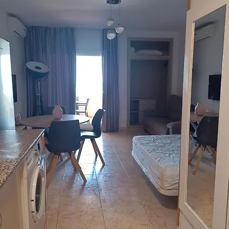 Apartment Estudio Con Vistas En Primera Linea De Playa Benalmadena